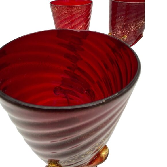 Venetian Vintage Murano Gold Infused Ruby Red Goblets Set of three - Picture 5 of 8